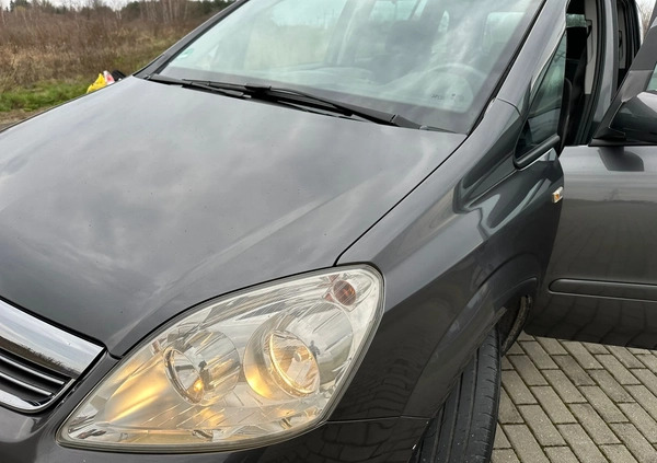 Opel Zafira cena 17900 przebieg: 133000, rok produkcji 2009 z Pruszków małe 232